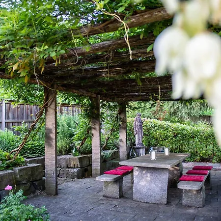 Spycher-lodge By Interhome *