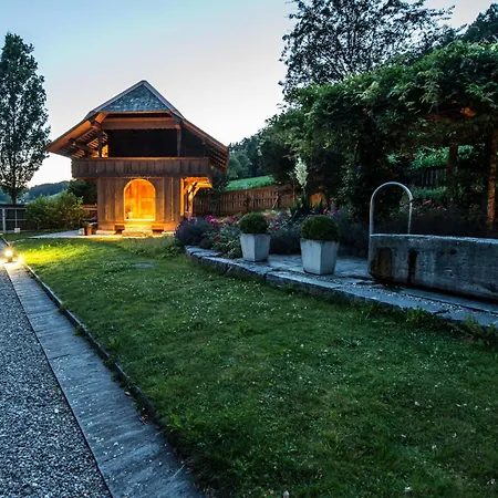Spycher-lodge By Interhome Holiday home Heimiswil